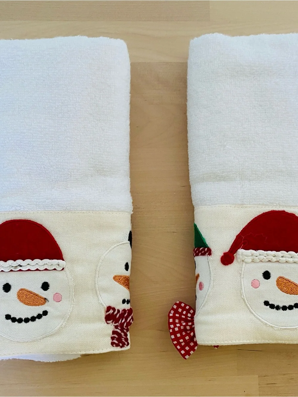 New Glitz Glimmer Snowman Christmas 100% Cotton Towels set of 2